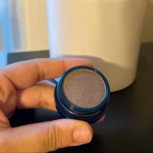 Space Castle eyeshadow, charcol color, very shimmery